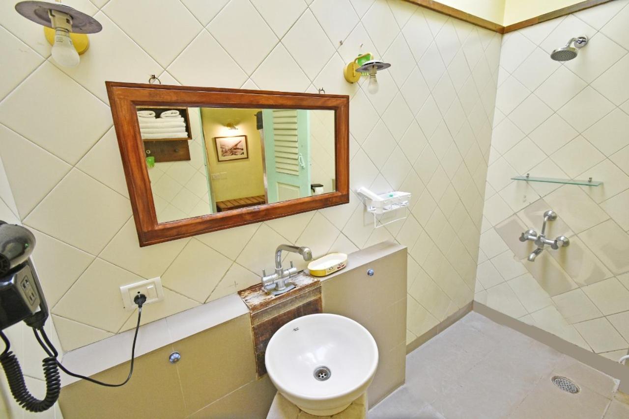 Hotel Villa Des Gouverneurs Pondicherry Eksteriør bilde